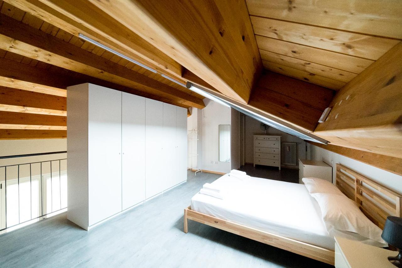 Hbhall Residenze Darsena มิลาน ภายนอก รูปภาพ