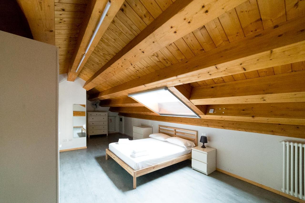 Hbhall Residenze Darsena มิลาน ภายนอก รูปภาพ